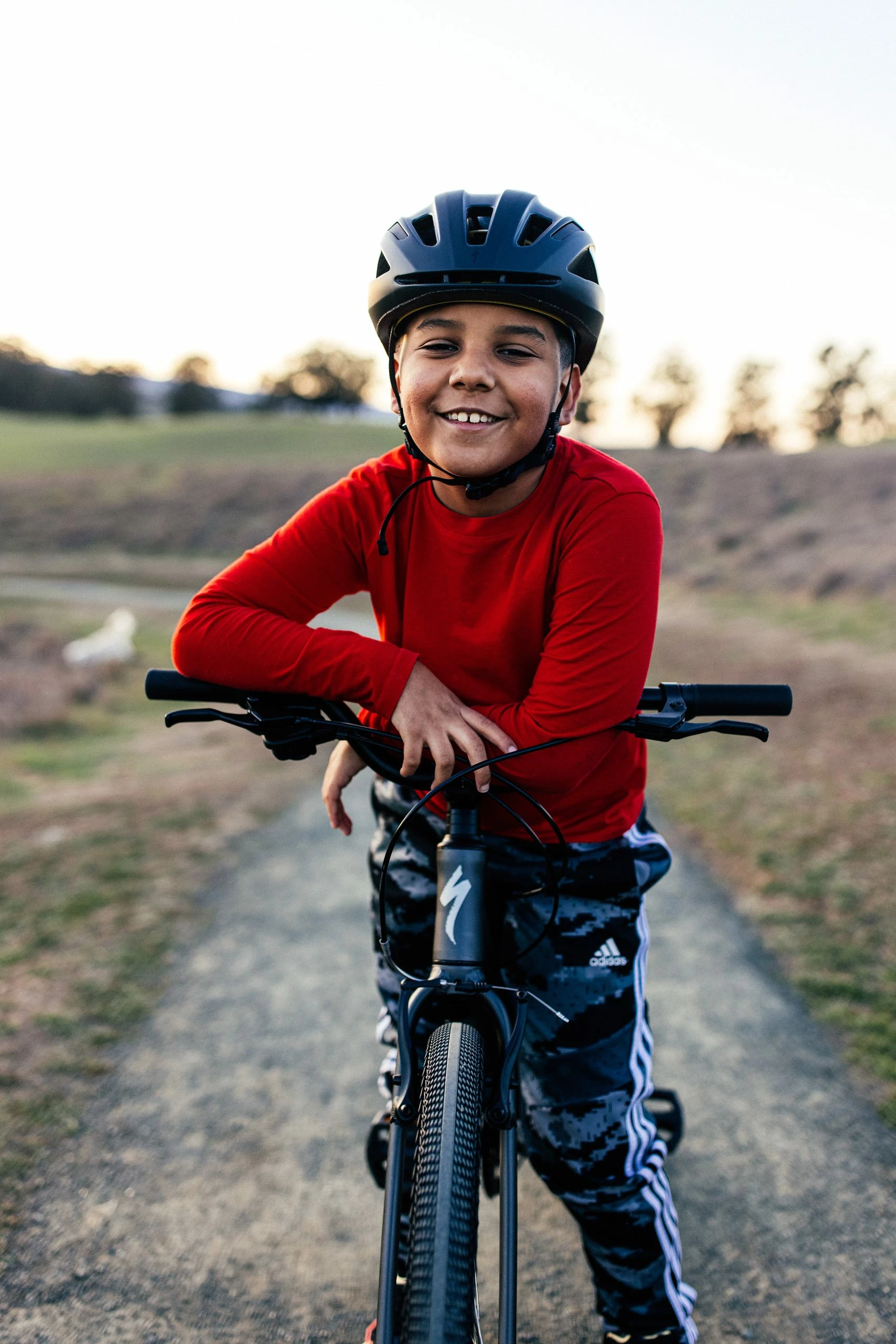 Specialized JETT 24 INT FLORED/BLK 3 Specialized JETT 24 INT FLORED/BLK